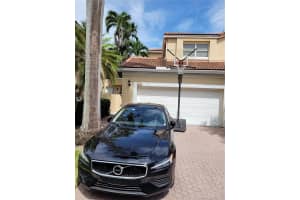 21021 NE 34th Pl, Aventura, FL 33180, Sold 11/10/21