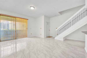 18332 NW 68th Ave, Hialeah, FL 33015, Sold 10/21/21