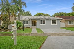 9652 SW 145th Pl, Miami, FL 33186, Sold 10/25/21