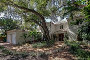 7260 Erwin Rd, Coral Gables, FL 33143, Sold 11/04/21