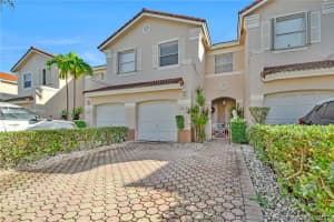 4219 NW 112th Ct, Doral, FL 33178, Sold 11/15/21