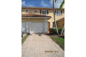 7927 Tuscany Dr, Tamarac, FL 33321, Sold 11/12/21