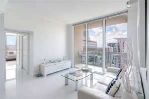 350 SE 2nd St, Fort Lauderdale, FL 33301, Sold 12/06/21