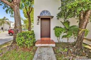 9740 NW 49th Terrace, Doral, FL 33178, Sold 01/05/22