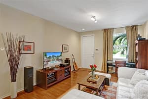 14970 SW 41st Ln, Miami, FL 33185, Sold 11/02/21