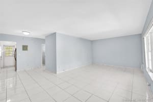 7920 East Dr, North Bay Village, FL 33141, Sold 03/18/22