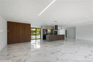 20530 NE 20th Pl, Miami, FL 33179, Sold 11/05/21