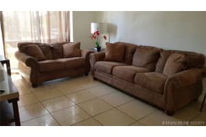 5236 NE 6th Ave G25, Oakland Park, FL 33334, Sold 12/16/21