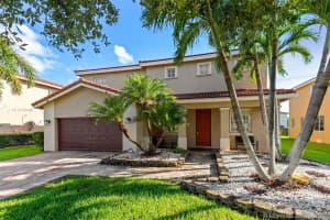 1124 NW 204th St, Miami, FL 33169, Sold 11/10/21