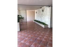 4650 Washington St, Hollywood, FL 33021, Sold 11/17/21