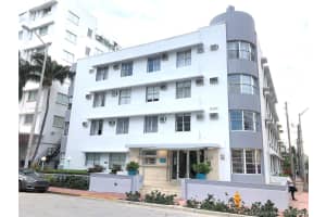 3030 Collins Ave #2f, Miami Beach, FL 33140, Sold 12/09/21