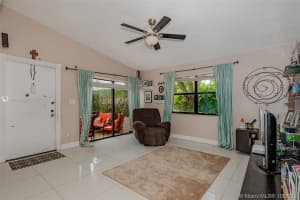 12356 NW 12th Ct, Pembroke Pines, FL 33026, Sold 01/31/22