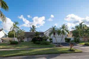 7850 NW 5th Pl, Plantation, FL 33324, Sold 01/08/22