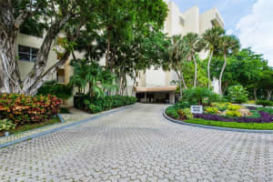 11111 Biscayne Blvd #8g, Miami, FL 33181, Sold 11/24/21