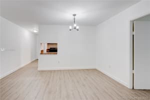 21377 NW 39th Ave, Miami Gardens, FL 33055, Sold 11/02/21