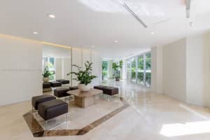 1621 Bay Rd, Miami Beach, FL 33139, Sold 12/07/21