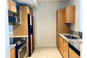 2775 NE 187th St, Aventura, FL 33180, Sold 02/03/22