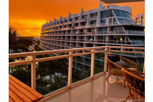 3000 NE 188th St, Aventura, FL 33180, Sold 11/01/21