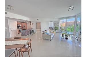 3000 NE 188th St, Aventura, FL 33180, Sold 11/01/21