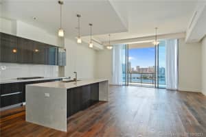 3300 NE 188th St # Uph13, Aventura, FL 33180, Sold 04/04/22