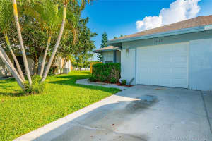 5127 Owls Ct, Lake Worth, FL 33463, Sold 11/03/21
