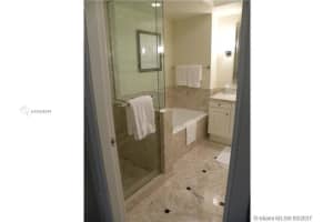 1435 Brickell Ave, Miami, FL 33131, Sold 01/04/22
