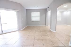 11403 NW 89th St, Doral, FL 33178, Sold 12/06/21