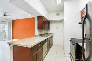 18352 NW 68th Ave, Hialeah, FL 33015, Sold 12/16/21