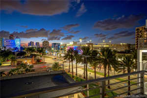 448 Ocean Dr, Miami Beach, FL 33139, Sold 11/17/21