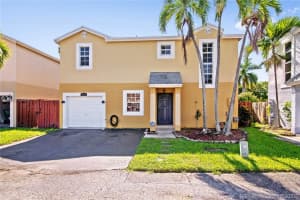 9221 SW 147th Ct, Miami, FL 33196, Sold 01/14/22