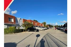 600 NW 107th Ave #7a, Miami, FL 33172, Sold 11/17/21