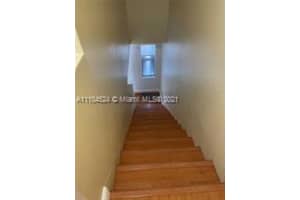 600 NW 107th Ave #7a, Miami, FL 33172, Sold 11/17/21