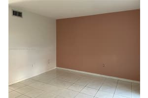 600 NW 107th Ave #7a, Miami, FL 33172, Sold 11/17/21