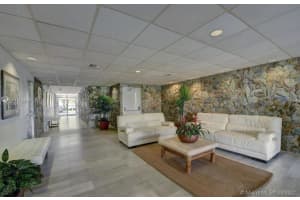 210 Seaview Dr, Key Biscayne, FL 33149, Sold 01/18/22