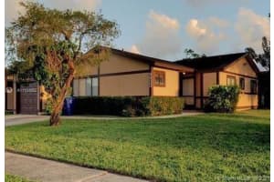 9800 W Elm Ln, Miramar, FL 33025, Sold 04/12/22