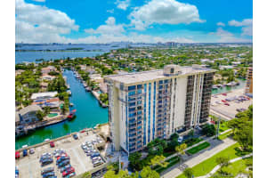 2500 NE 135th St # Pc-10, North Miami, FL 33181, Sold 01/29/22