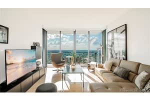 88 SW 7th St, Miami, FL 33130, Sold 02/22/22