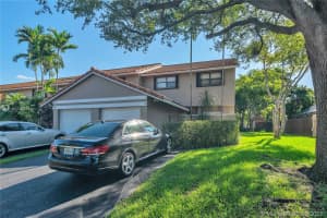 9111 SW 113th Pl Cir W, Miami, FL 33176, Sold 11/04/21