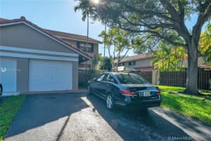 9111 SW 113th Pl Cir W, Miami, FL 33176, Sold 11/04/21