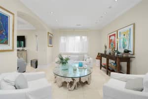146 Rosales Ct, Coral Gables, FL 33143, Sold 02/28/22