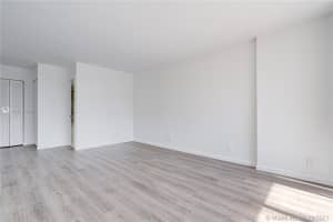 200 Leslie Dr, Hallandale Beach, FL 33009, Sold 11/05/21