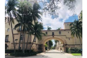 888 Douglas Rd, Coral Gables, FL 33134, Sold 12/01/21