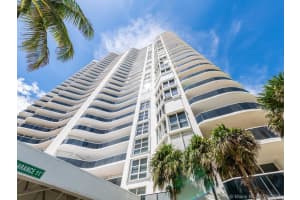 16711 Collins Ave, Sunny Isles Beach, FL 33160, Sold 12/01/21