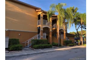 150 NW 96th Ave, Pembroke Pines, FL 33024, Sold 11/15/21