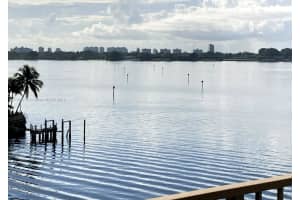 1800 NE 114th St, Miami, FL 33181, Sold 05/06/22