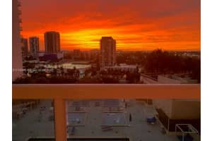 1800 N Bayshore Dr, Miami, FL 33132, Sold 01/06/22