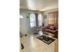 979 W 39th Pl, Hialeah, FL 33012, Sold 11/29/21