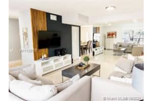 10350 SW 154th Cir Ct, Miami, FL 33196, Sold 11/03/21