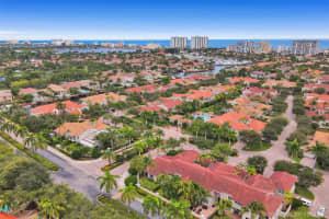 1378 Harbor View W, Hollywood, FL 33019, Sold 12/16/21
