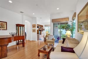 1378 Harbor View W, Hollywood, FL 33019, Sold 12/16/21